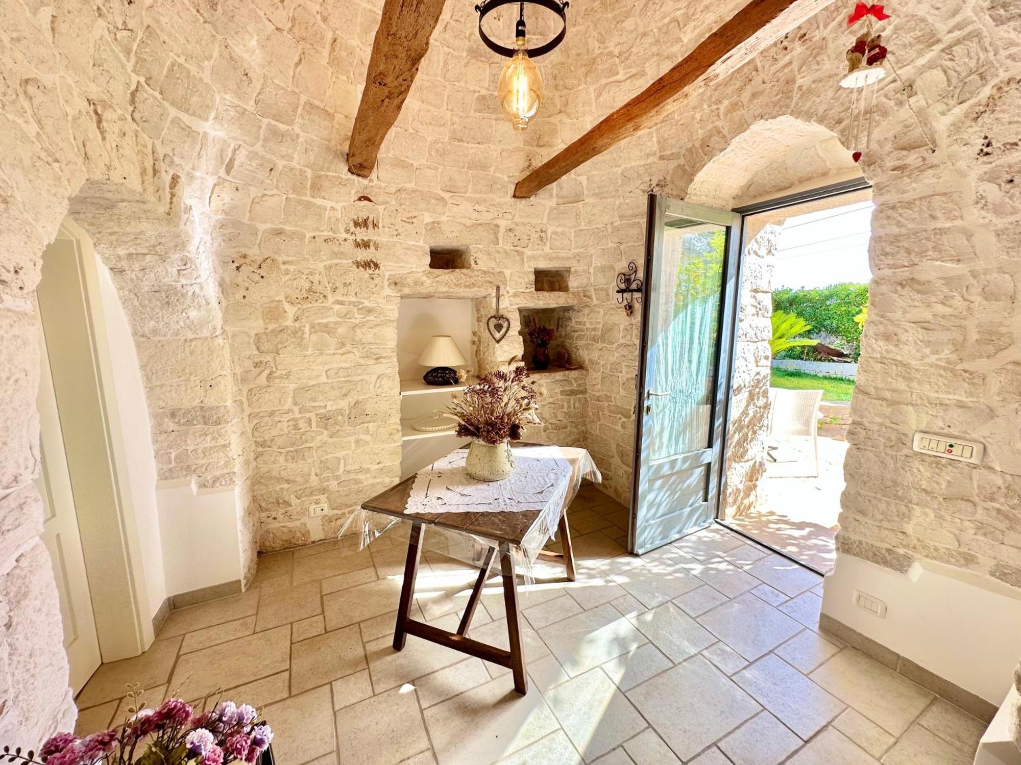 Trulli Fenice Alberobello Rum bild