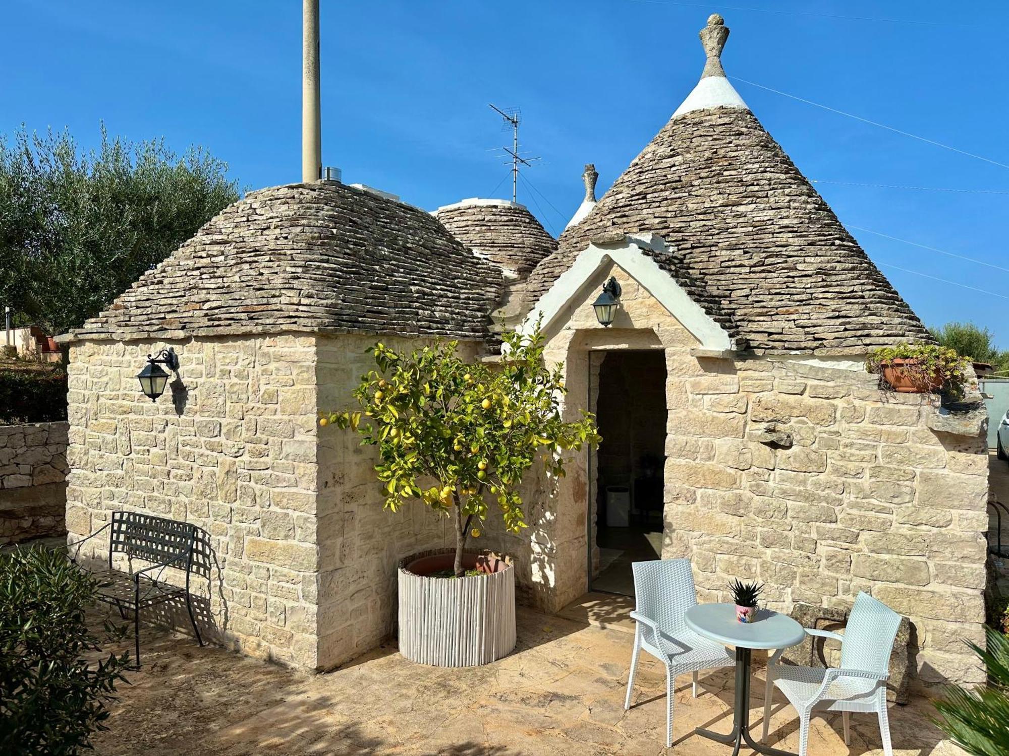 Trulli Fenice Alberobello Rum bild